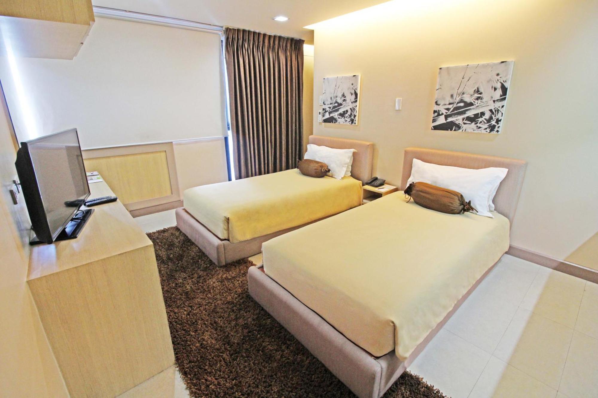 Bsa Twin Towers Mandaluyong Exterior foto