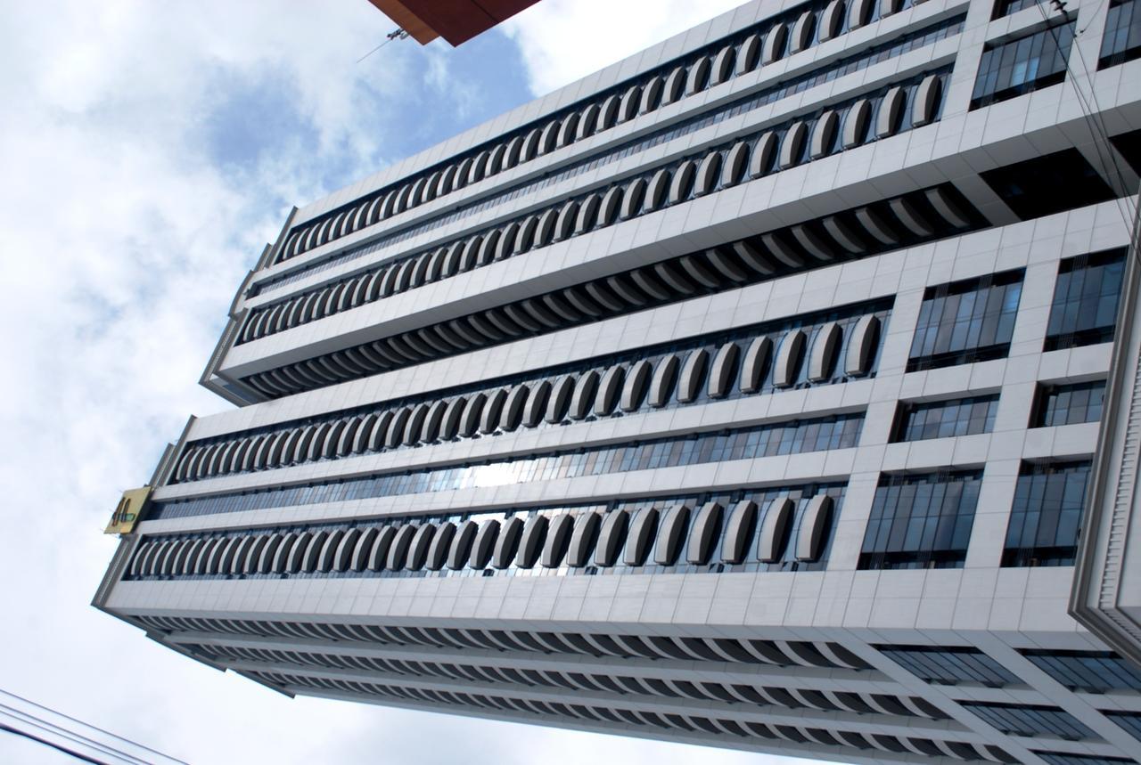 Bsa Twin Towers Mandaluyong Exterior foto